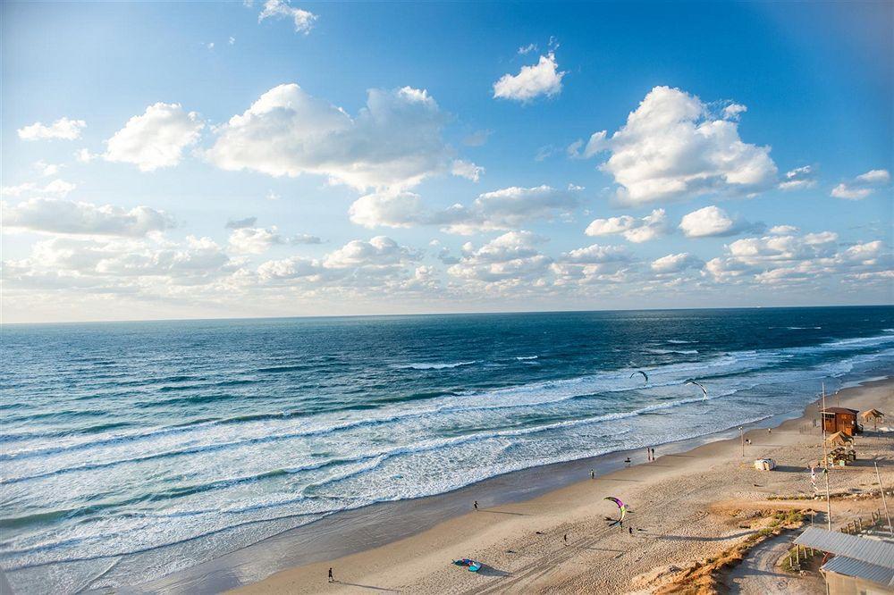 Okeanos Suites Herzliya Hotel by Herbert Samuel Exterior foto